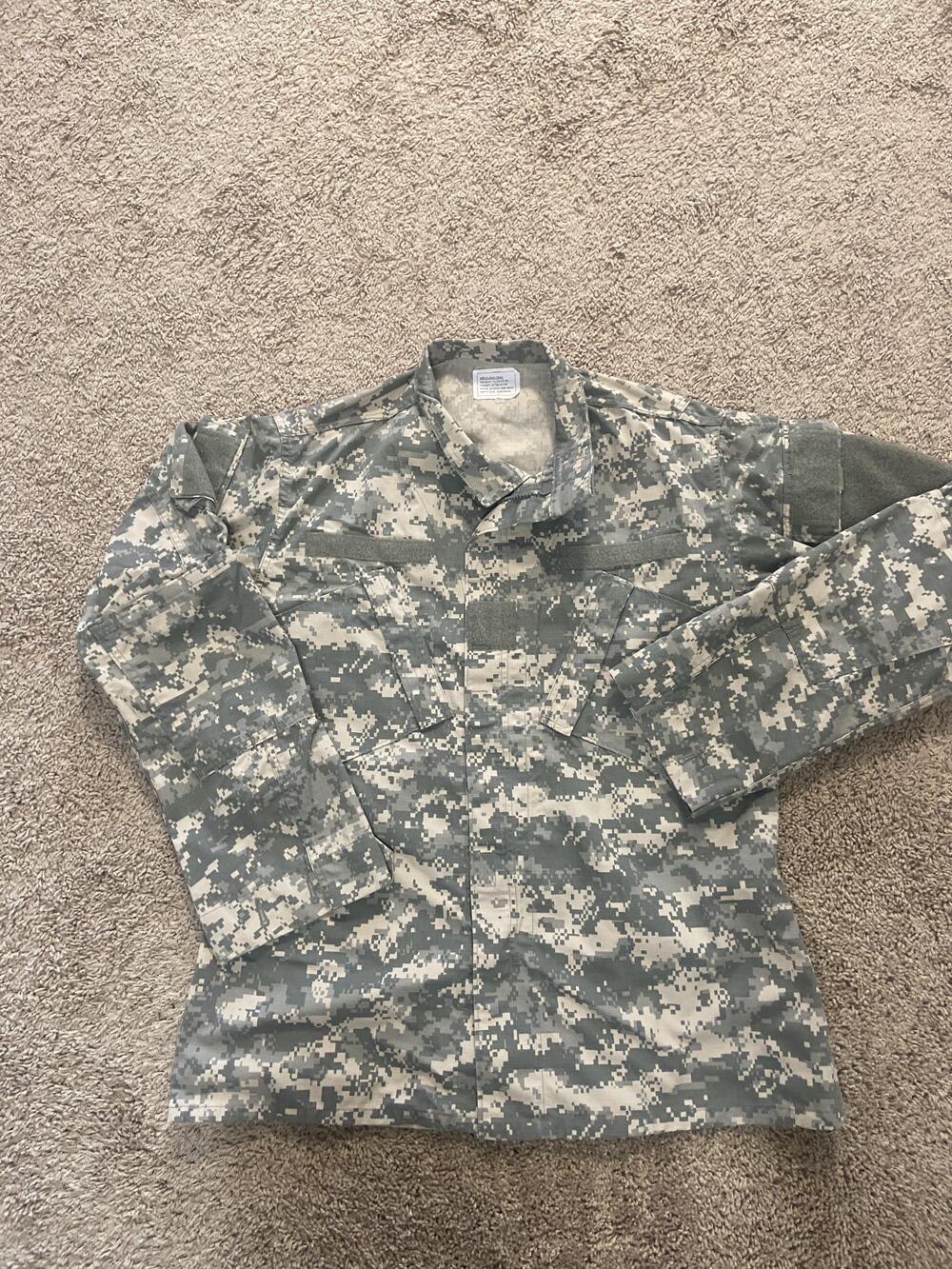 UNICOR Coat Mens Medium Long Gray Camo Army Combat Uniform ACU Ripstop Digital